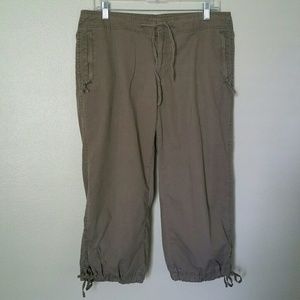 Forever 21 brown capris/crop pant w/ leg ties sz11